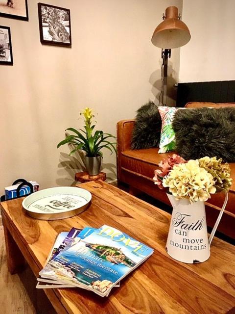 Goose House Luxury Holiday Home Sutri Buitenkant foto